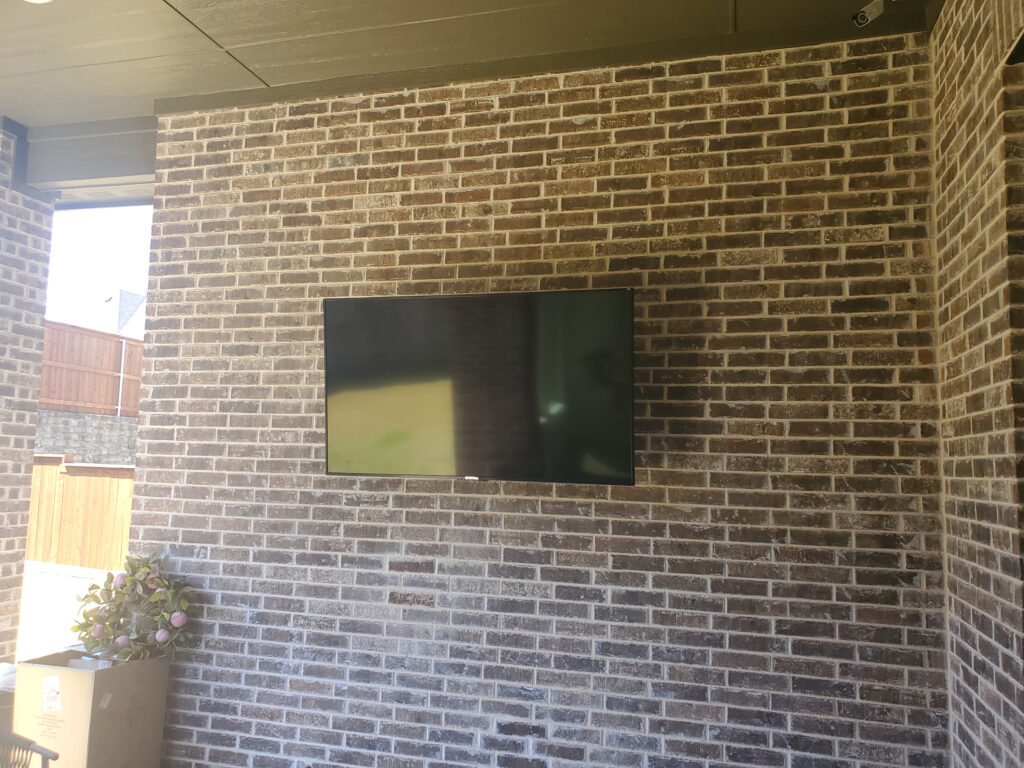 outdoor tv wall mount